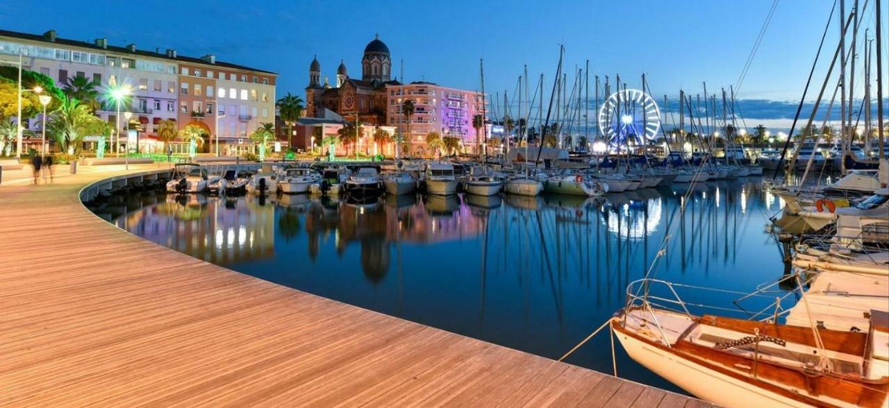 Nouveau F2 Calme Coeur De Ville 1Min De La Plage Saint-Raphaël Dış mekan fotoğraf